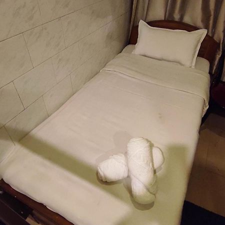 Baba Tourist Lodge Shillong Extérieur photo