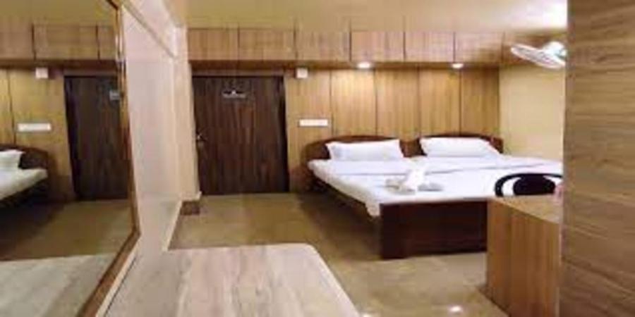 Baba Tourist Lodge Shillong Extérieur photo