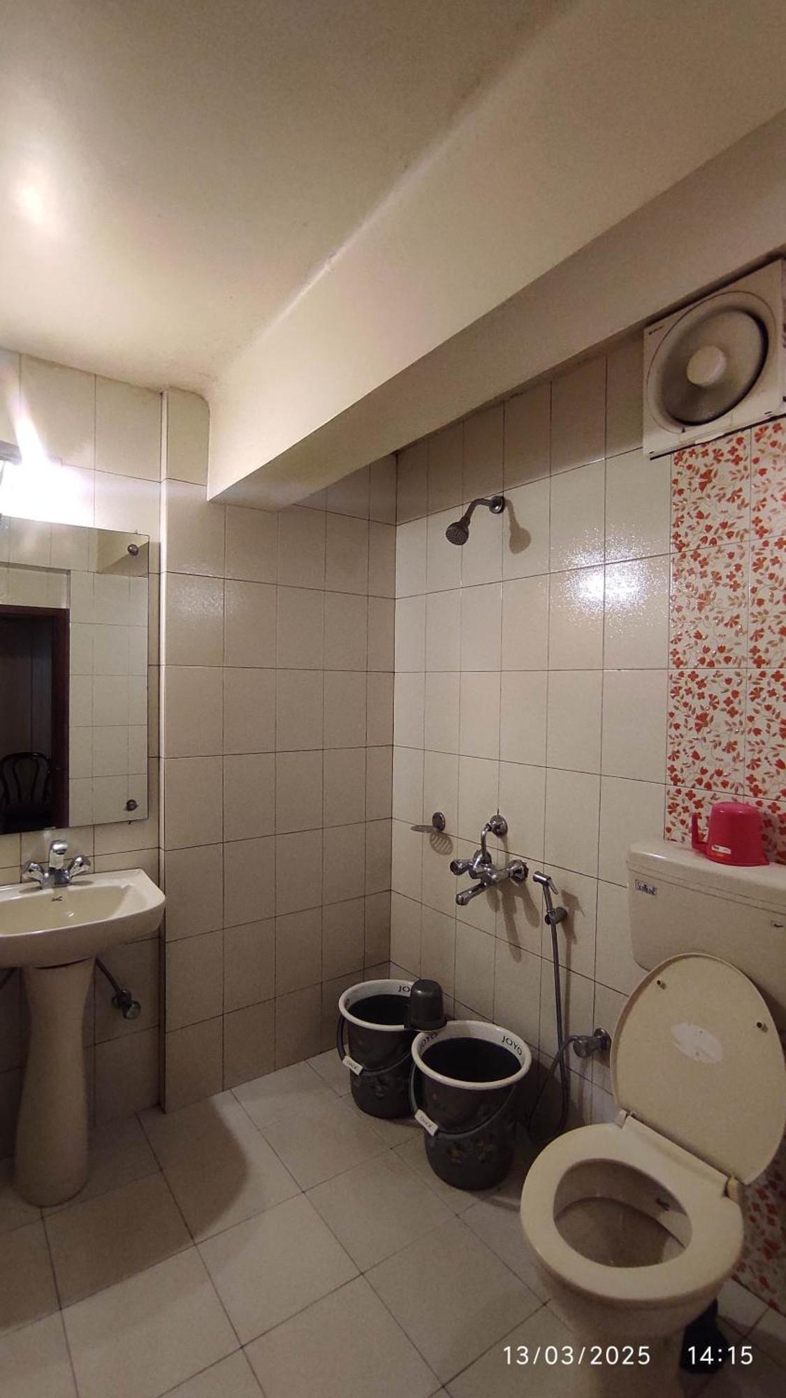 Baba Tourist Lodge Shillong Extérieur photo
