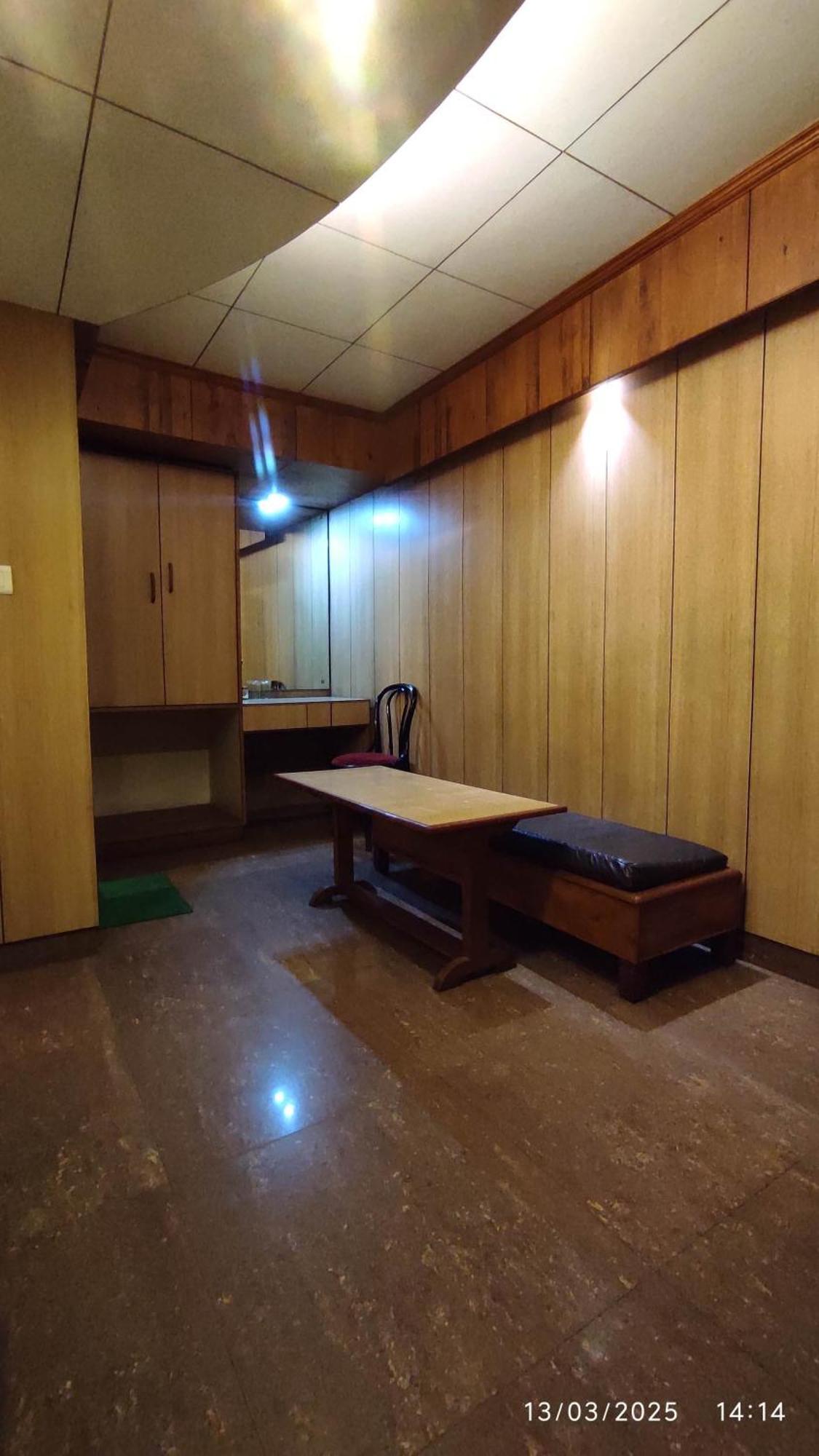 Baba Tourist Lodge Shillong Extérieur photo